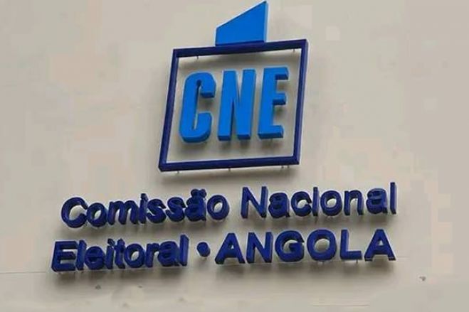 CSMJ admite três candidatos ao cargo de presidente da CNE