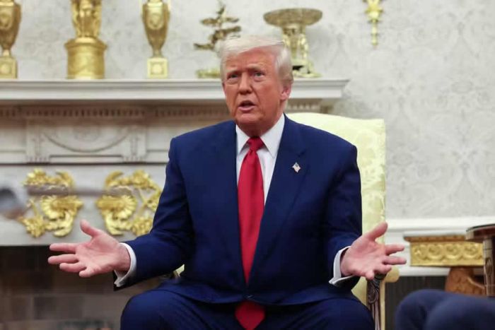 Trump sobe para 125% taxas à China e suspende por 90 dias a mais de 75 países