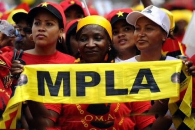 Aumentam as críticas à "antidemocracia" no MPLA