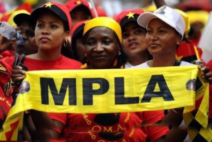 Aumentam as críticas à "antidemocracia" no MPLA