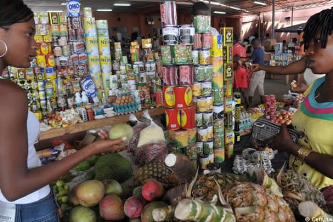 FMI alerta que custo da dívida em Angola vai "subir significativamente"