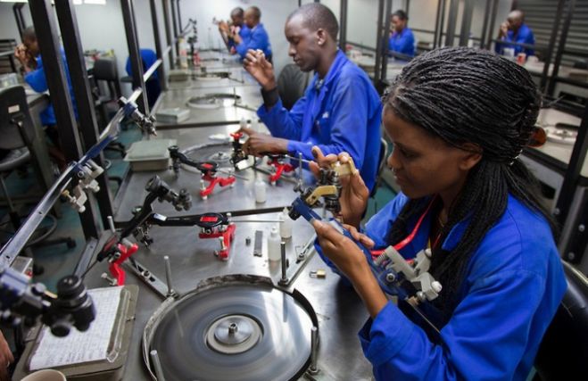 PIB de Angola cresce 3,5% no primeiro trimestre face ao período homólogo