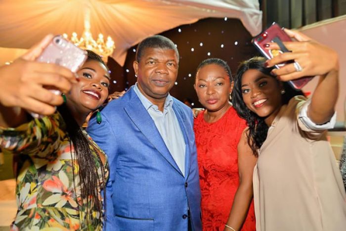 Sociedade angolana considera que nomeação de filha de PR “fragiliza” combate ao nepotismo