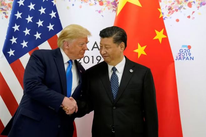 China anuncia tarifas de 84% sobre produtos dos EUA em resposta a Trump