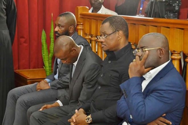 Como se orquestrou o que seria a maior fraude no Banco Nacional de Angola