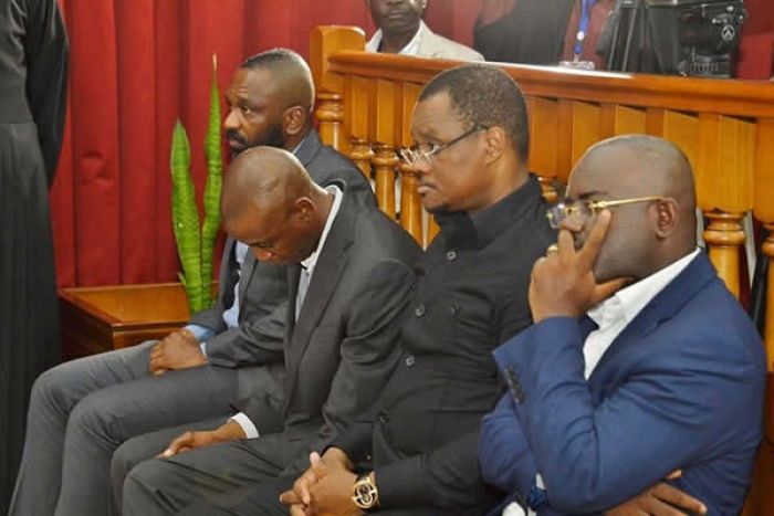 Como se orquestrou o que seria a maior fraude no Banco Nacional de Angola