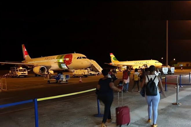 Ativistas angolanos impedidos de viajar, TAP alega indicações das autoridades