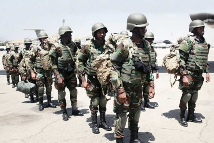 Parlamento angolano aprovou por unanimidade envio de militares para missão de paz na RDC