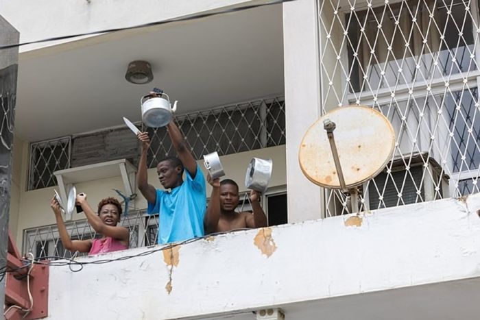 Angolanos são hoje convocados para novas "manifestações por via do panelaço"