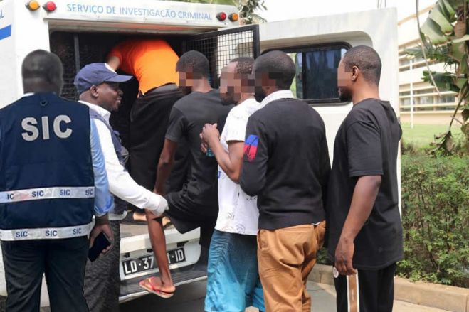 Quatro efectivos da polícia detidos por envolvimento em mineração de criptomoedas