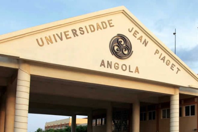 Ministério das Finanças mantém propinas no ensino privado