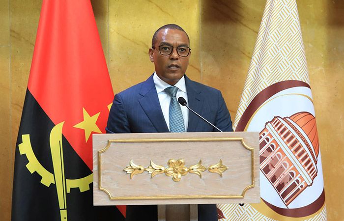 Ministro de Estado admite redução do IVA de 14 para 5% em equipamentos de produção local