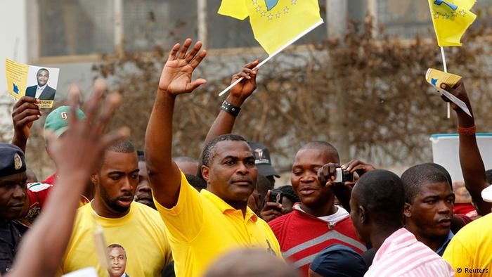 Independentes da CASA querem novo partido sob liderança de Chivukuvuku