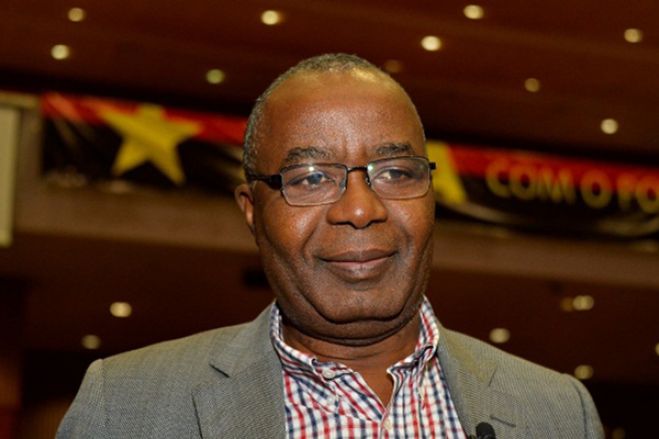 Ex-SG do MPLA faz apelo ao voto e diz que 3 será o número da Unidade Nacional