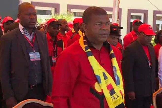 Quem disse não há intocáveis?