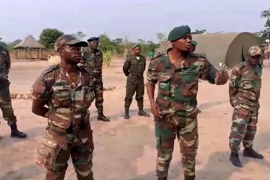 Revolta na Casa Militar: Efectivos rejeitam transferência para desmobilização sem condições básicas