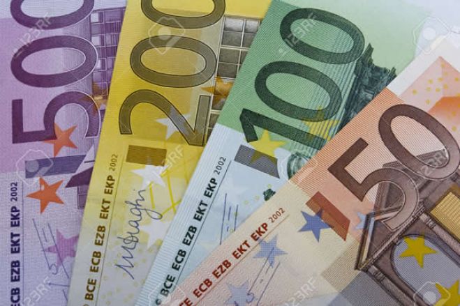 Banco russo VTB empresta "por engano" 10,5 mil milhões de euros à República Centro-Africana