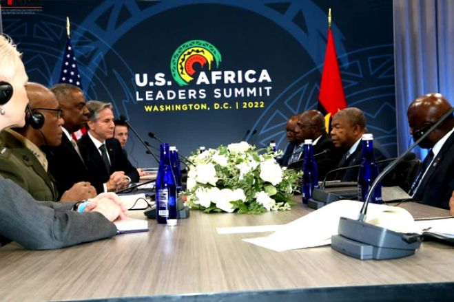 Antony Blinken agradece a João Lourenço por "liderança em desafios regionais e reformas democráticas em Angola"