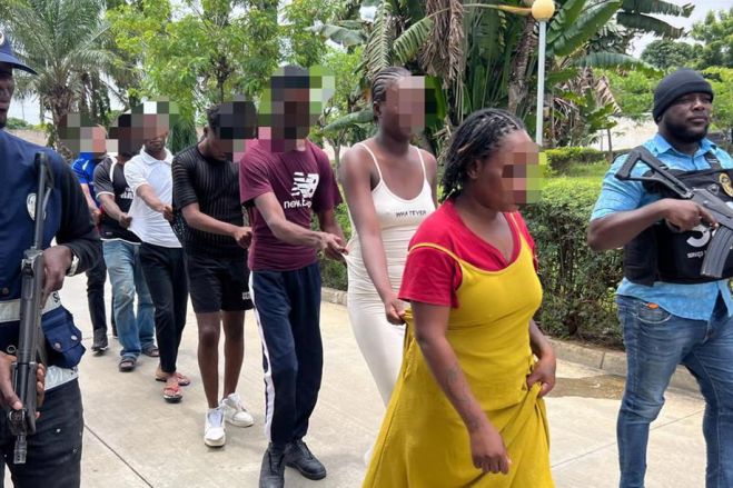Mulher detida em Luanda por tentar extorquir o marido português pela terceira vez