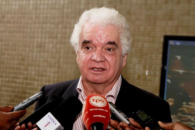 Em 50 anos de independência Angola não criou condições de crescimento económico – Economista