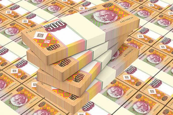 Oposição angolana descreve de eleitoralista programa de milhões de dólares de créditos