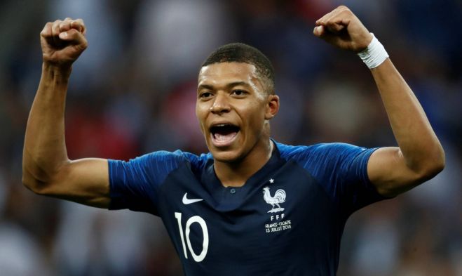 França vence Croácia na final e é bicampeã da Copa