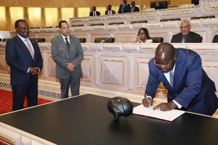 Presidente da CNE toma posse hoje na Assembleia Nacional