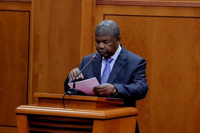 João Lourenço lamenta especulações sobre congresso extraordinário do MPLA