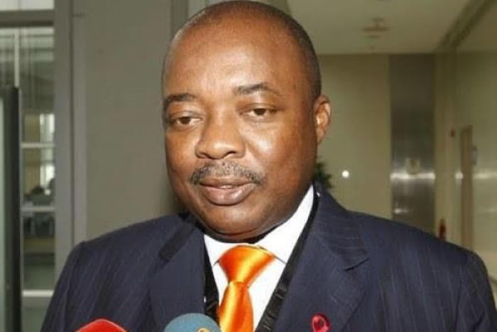 Director do Complexo Hospitalar diz que Nagrelha e esposa estavam informados sobre a impossibilidade de operar o seu cancro no pulmão