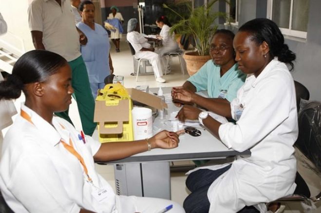 Testes em massa para a Covid-19: entenda a situação de Angola