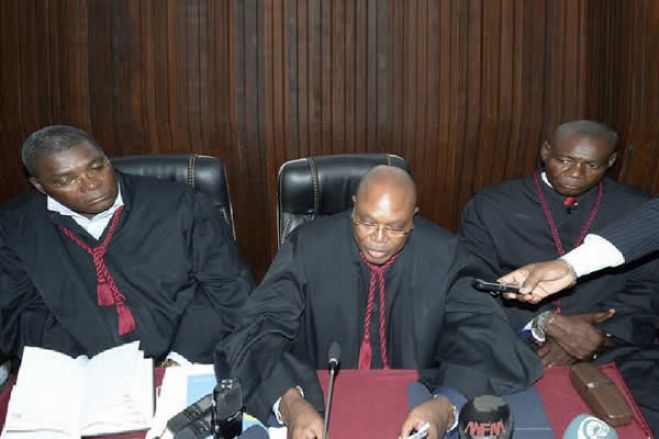 Juristas meteram o dedo na ferida "MPLA sangra de fúria“?