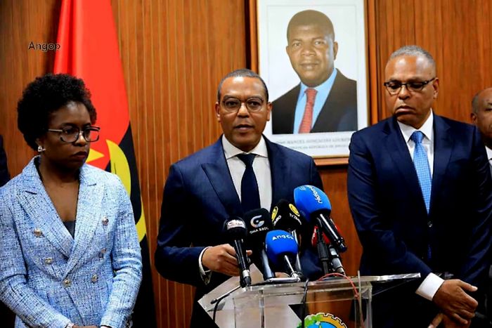 Executivo disponibiliza 55 milhões de dólares para financiar empresas vandalizadas