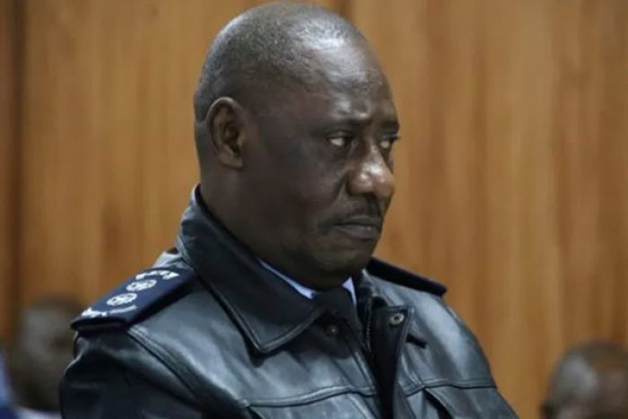 Ex- comissário Francisco Massota condenado a quatro anos de prisão