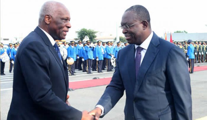 José Eduardo dos Santos parte hoje para o Reino de Espanha