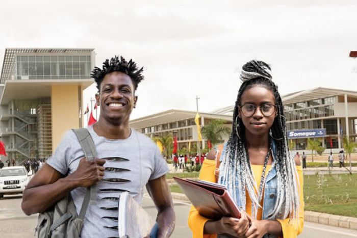 Falta de recursos diminuiu procura do ensino superior em Angola - Governo