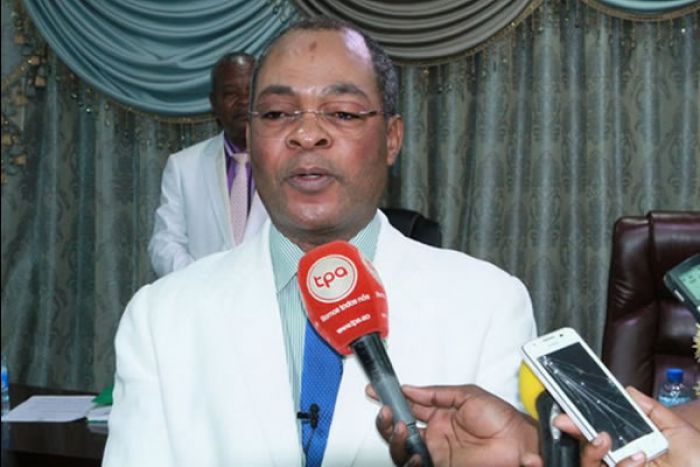 Dom Afonso Nunes propõe "mais dois mandatos " do Presidente da República