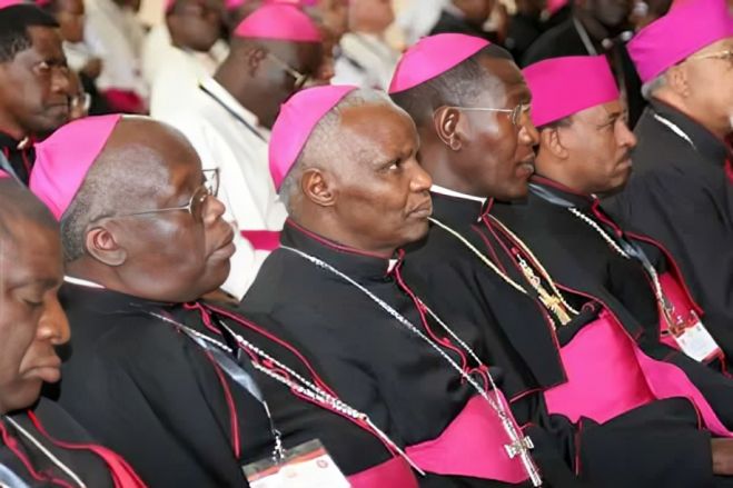 Alarmantes desvios de fundos e discursos vazios ensombram independência de Angola – bispos católicos