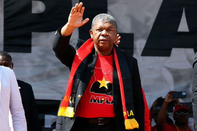 MPLA valida candidatura de João Lourenço em dia marcado por contestação