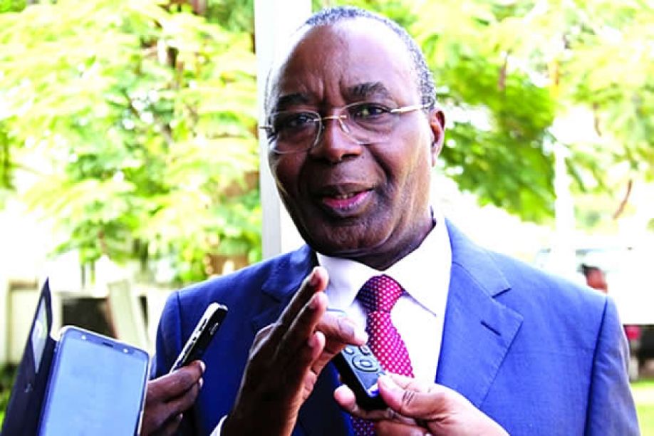 Marcolino Moço, empresários e académicos convocam congresso para “Pensar Angola”