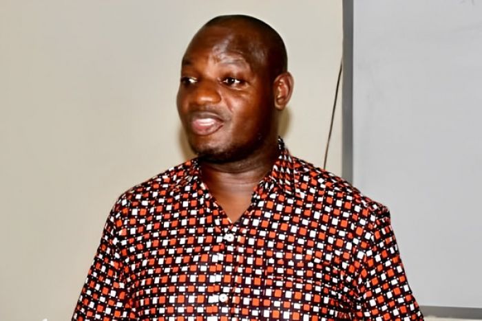 Mfuca Muzemba diz que o tempo do MPLA no poder “acabou” e defende "pacto de regime"