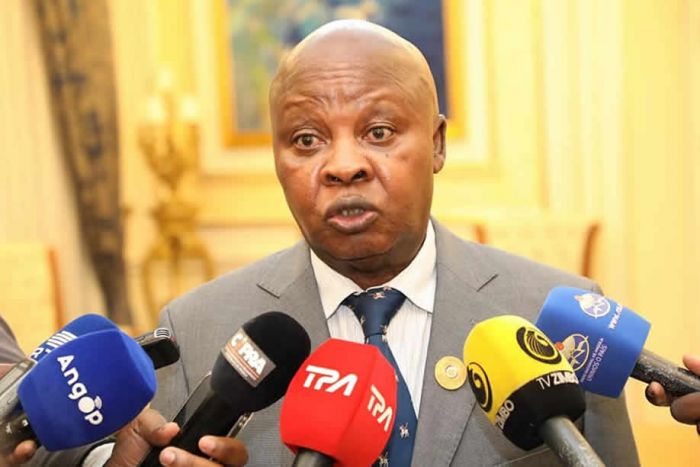 Após falta de consenso: FNLA cria condições para reunir o Bureau Político