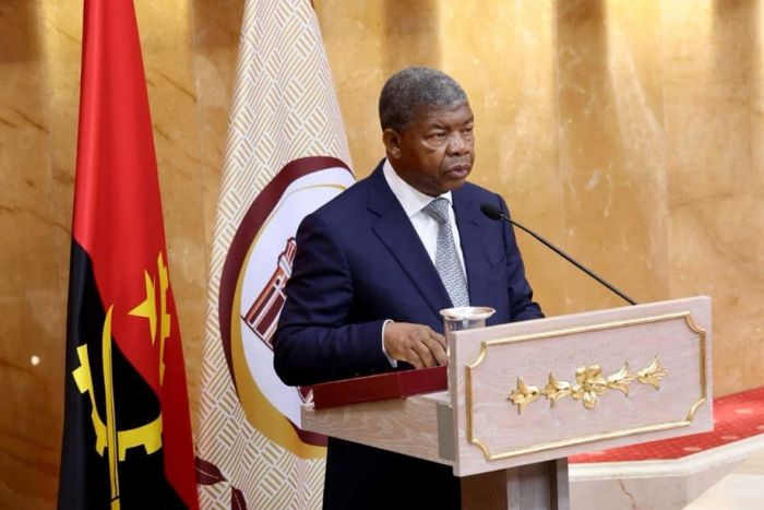 João Lourenço acusa políticos e parlamentares de envolvimento em crimes de vandalismo