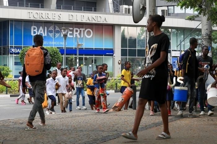 49 anos depois, Angola está "à toa", desabafam os filhos da independência