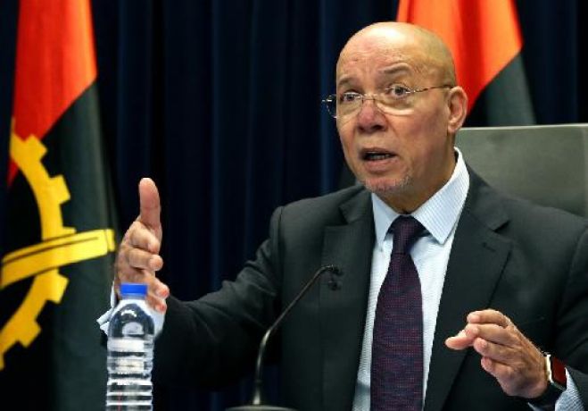 Ministro da Justiça considera "processo normal" detenções de ex-governante