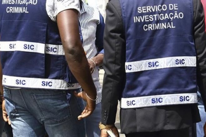 Detidos funcionários que facilitavam emissão de BI a estrangeiros