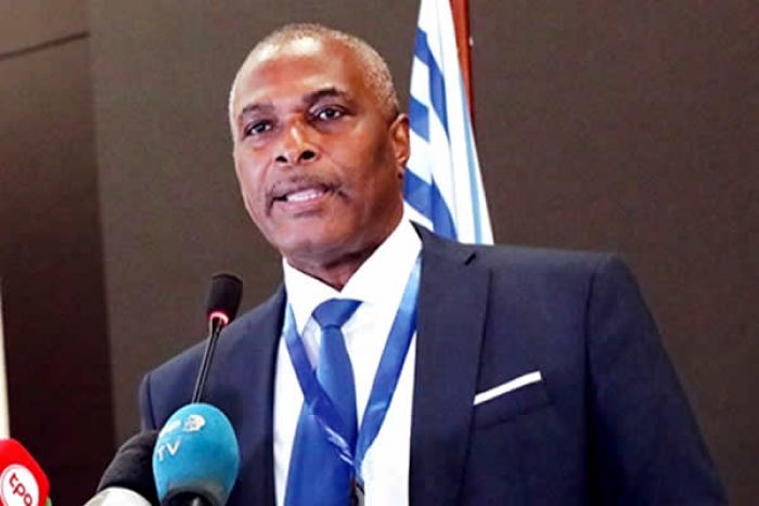 Abel Chivukuvuku apresenta candidatura à presidência do PRA-JA