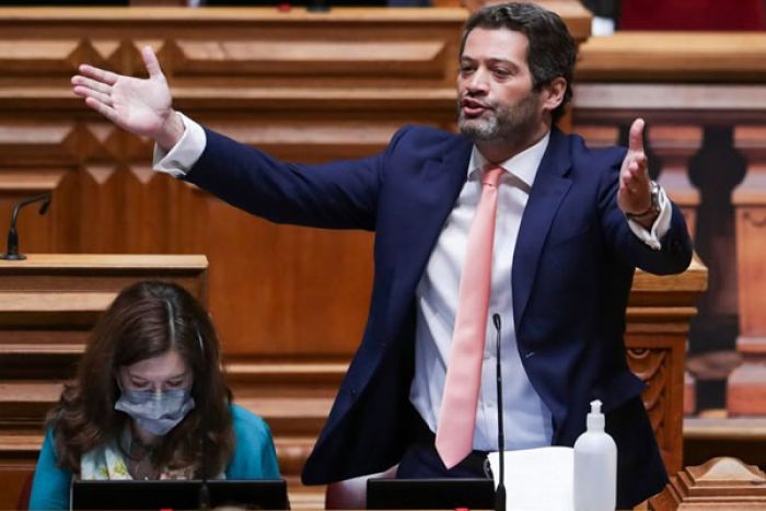 ADEUS Zédu: "Hoje também não podemos esquecer o ditador" - André Ventura