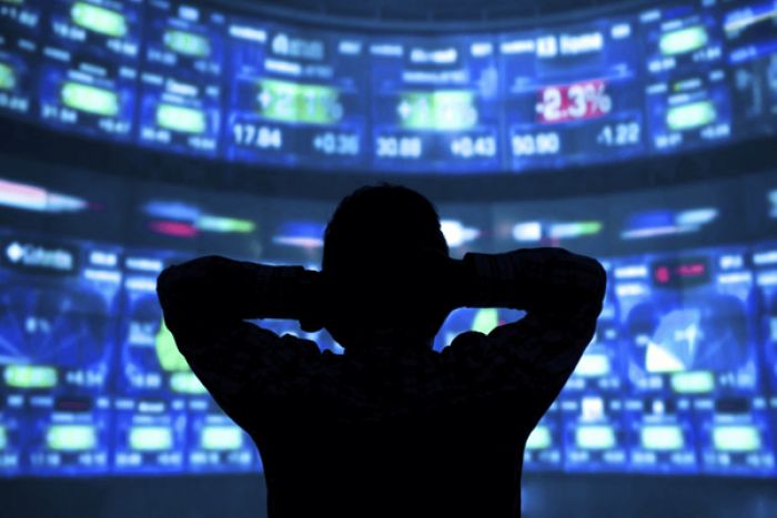 Guerra na Ucrânia pode impedir Angola de regressar aos mercados - consultora