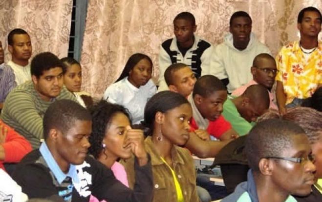 Taxa de desemprego em Angola atinge 28,8 por cento, pesquisa