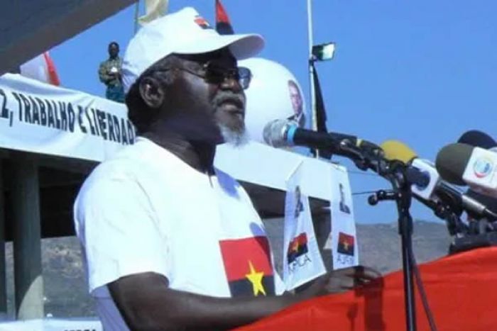 Activistas respondem por crime de injúria contra antigo governador da Huíla